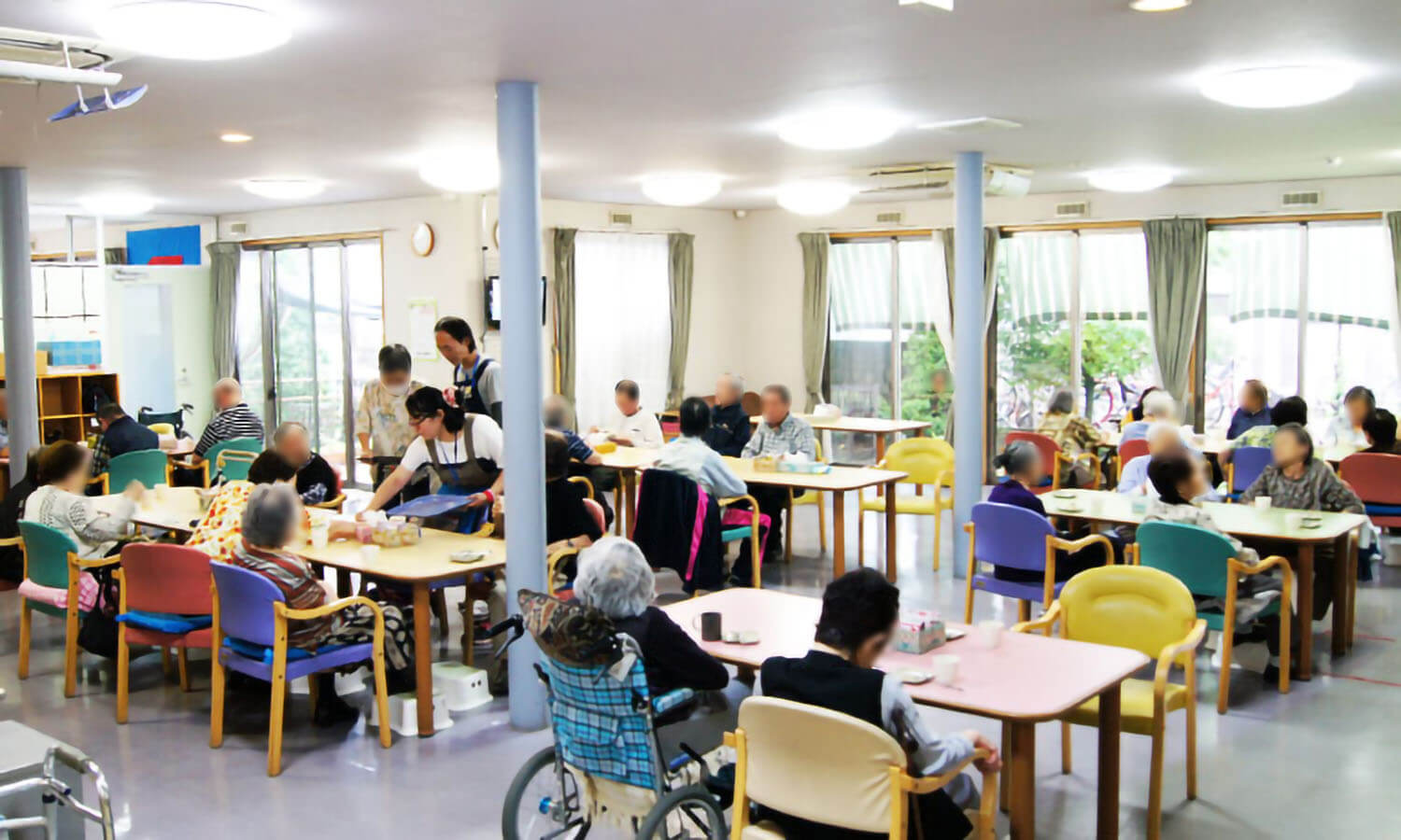 デイルーム デイルーム